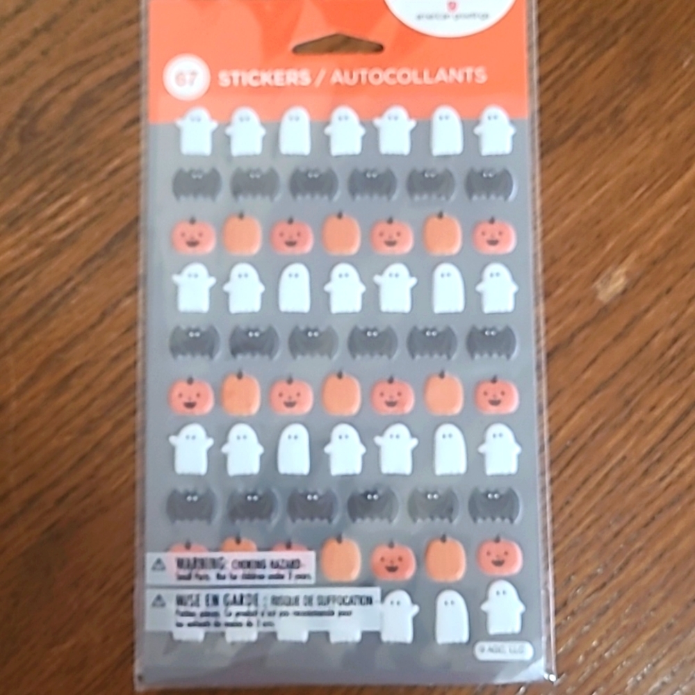 Nwt adorable Halloween stickers
